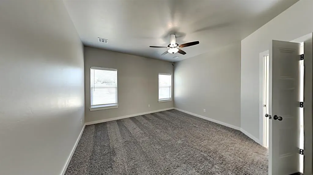 Photo 13 — 7001 Elk Canyon Road, Oklahoma City, OK 73162