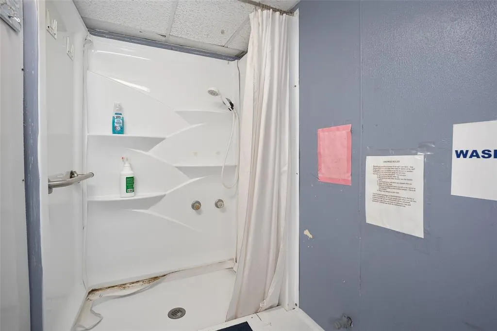 Photo 21 — 428 S 3rd Street, Chickasha, OK 73018