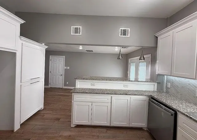 Photo 8 — 3905 SE 46th Street, Oklahoma City, OK 73135