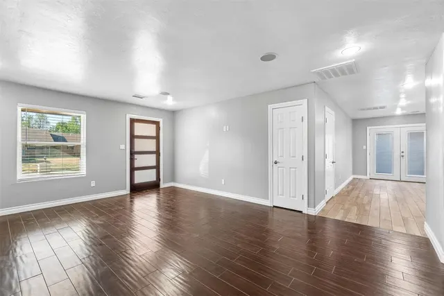 Photo 7 — 3905 SE 46th Street, Oklahoma City, OK 73135