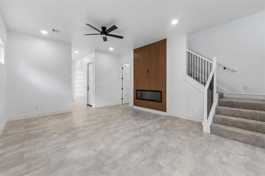 Photo 9 — 1405 NW 6th Street, Oklahoma City, OK 73106