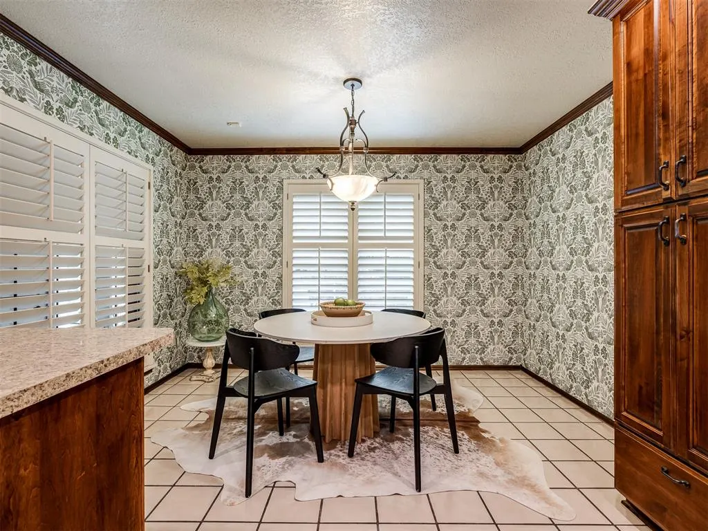 Photo 12 — 1725 Still Water Lane, Edmond, OK 73013