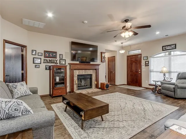 Photo 6 — 10901 SW 31st Street, Yukon, OK 73099