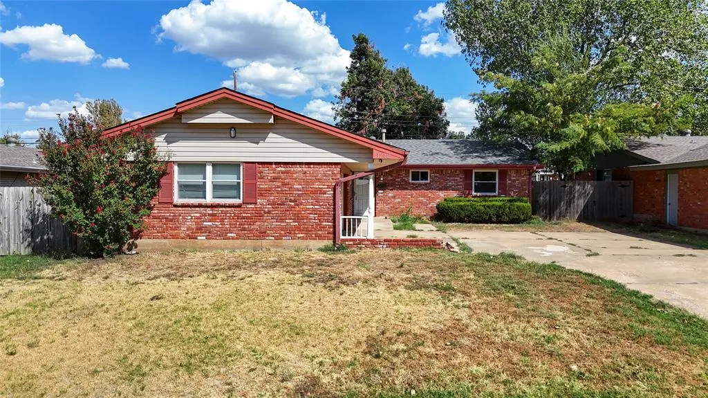 Front exterior — 3712 N Eagle Lane, Bethany, OK 73008