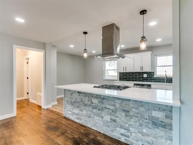 Photo 6 — 3113 N Warren Avenue, Oklahoma City, OK 73112