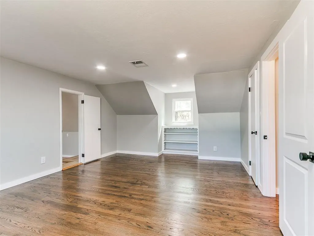 Photo 21 — 3113 N Warren Avenue, Oklahoma City, OK 73112