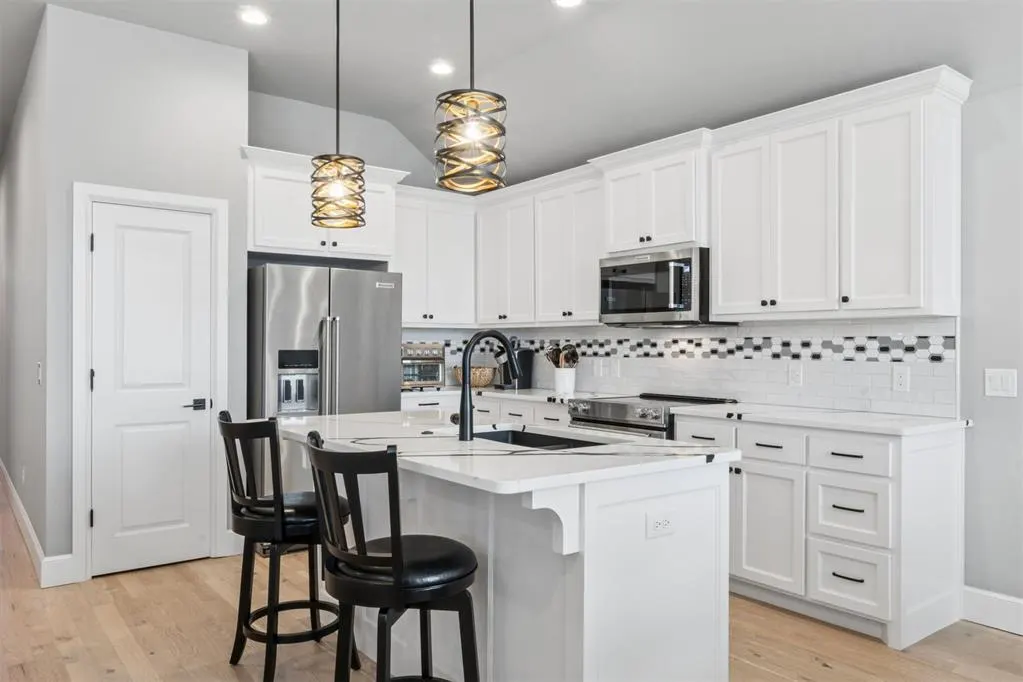 Photo 4 — 2444 NW 179th Terrace, Edmond, OK 73012