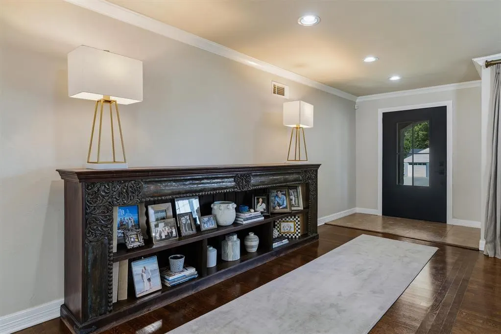 Photo 4 — 1714 Drakestone Avenue, Oklahoma City, OK 73120