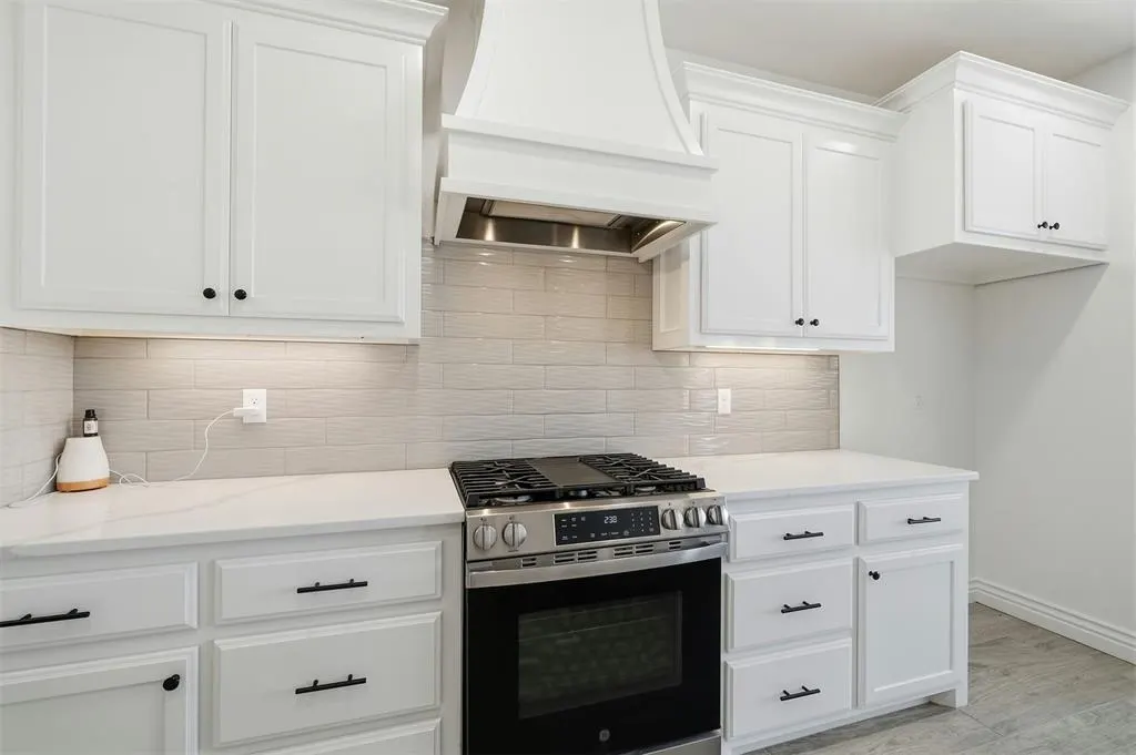 Photo 17 — 714 Sheryl Lane, Altus, OK 73521