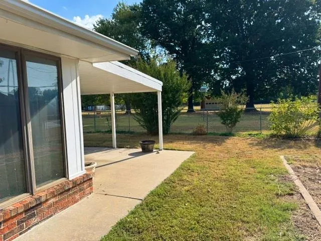 Photo 6 — 16009 S Rock Creek Road, Shawnee, OK 74801