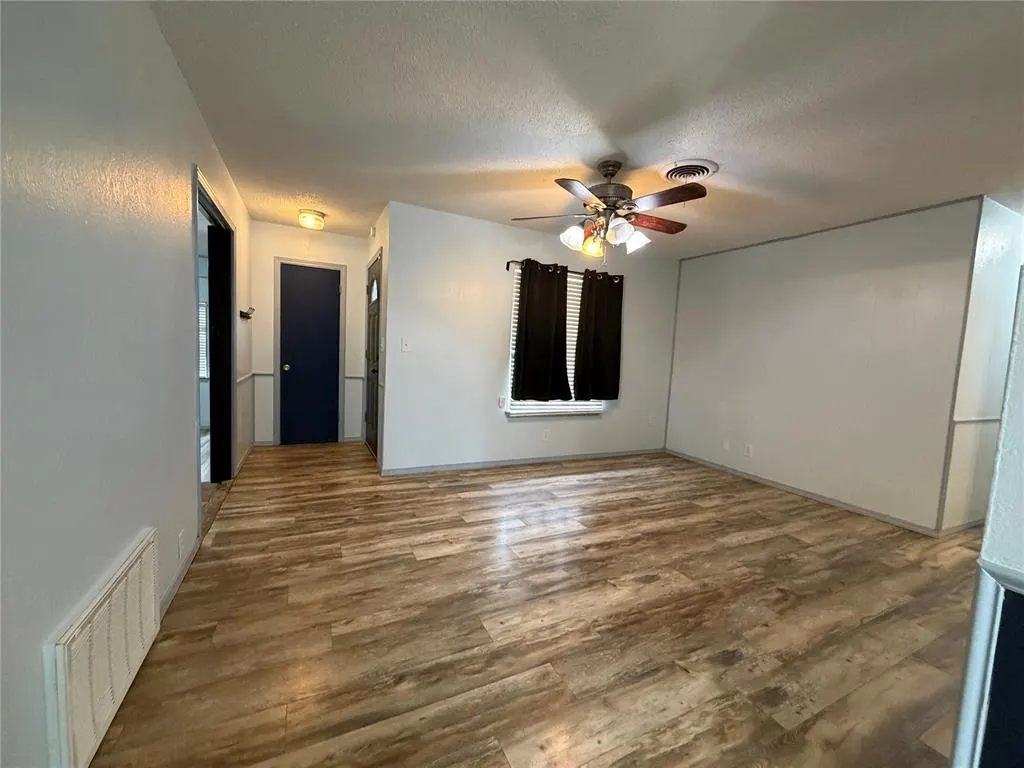 Photo 9 — 11 Osage Drive, Shawnee, OK 74801