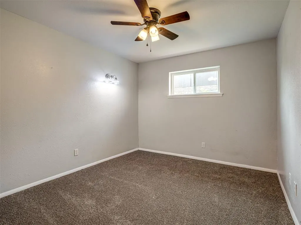 Photo 26 — 8900 S Hillcrest Drive, Oklahoma City, OK 73159
