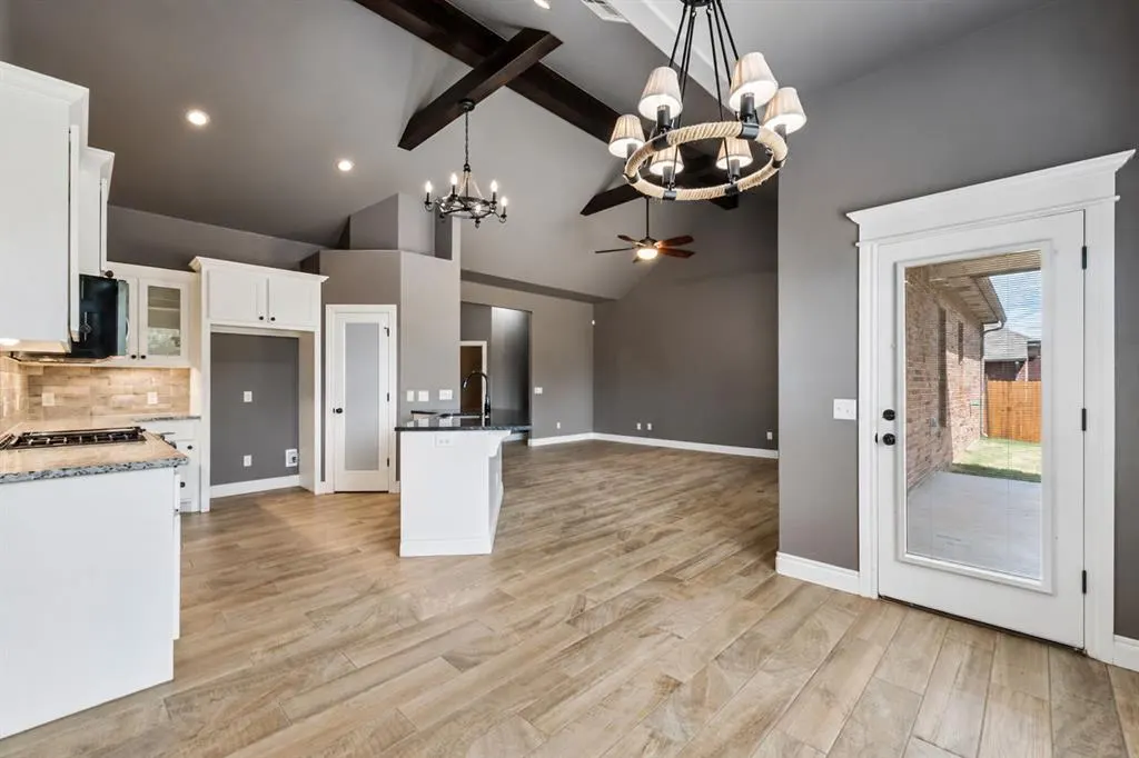 Photo 9 — 2640 Coles Creek Lane, Yukon, OK 73099