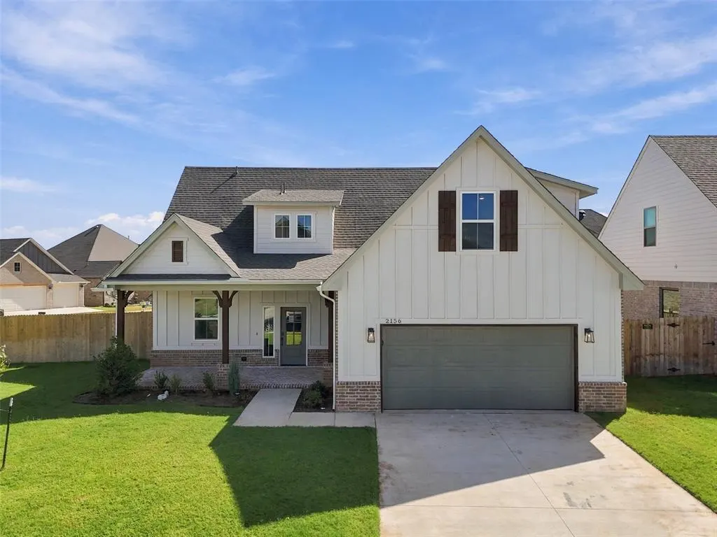 Front exterior — 2156 Josslyn Place, Edmond, OK 73034