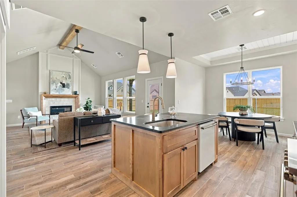 Photo 11 — 2156 Josslyn Place, Edmond, OK 73034