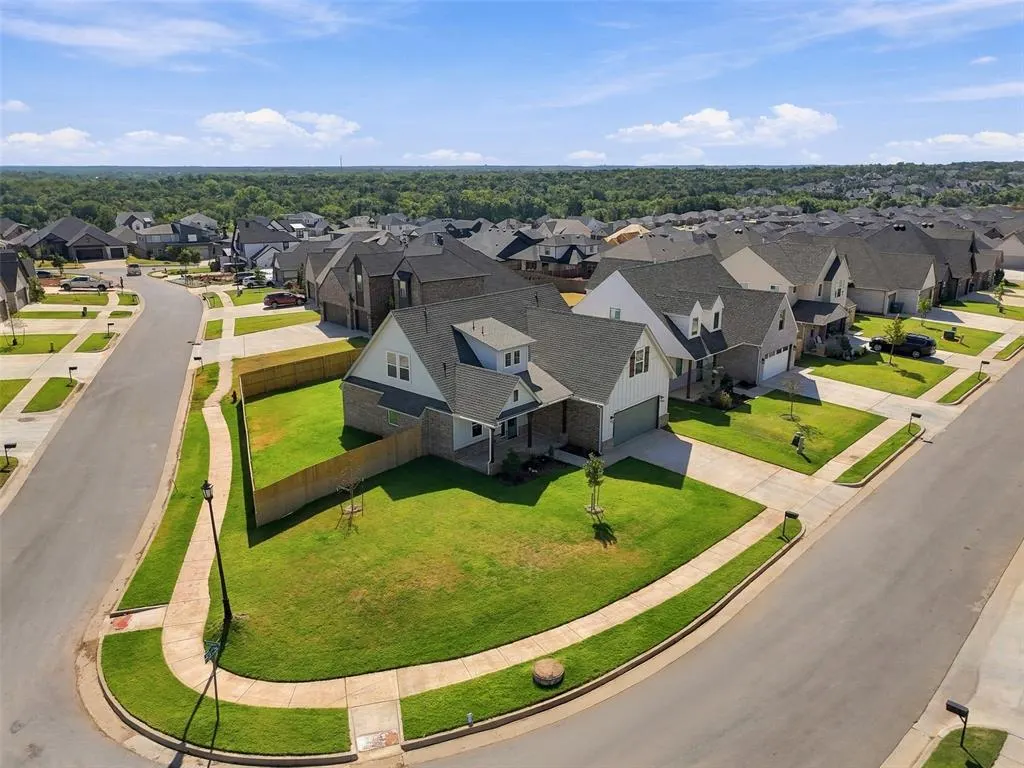 Photo 43 — 2156 Josslyn Place, Edmond, OK 73034