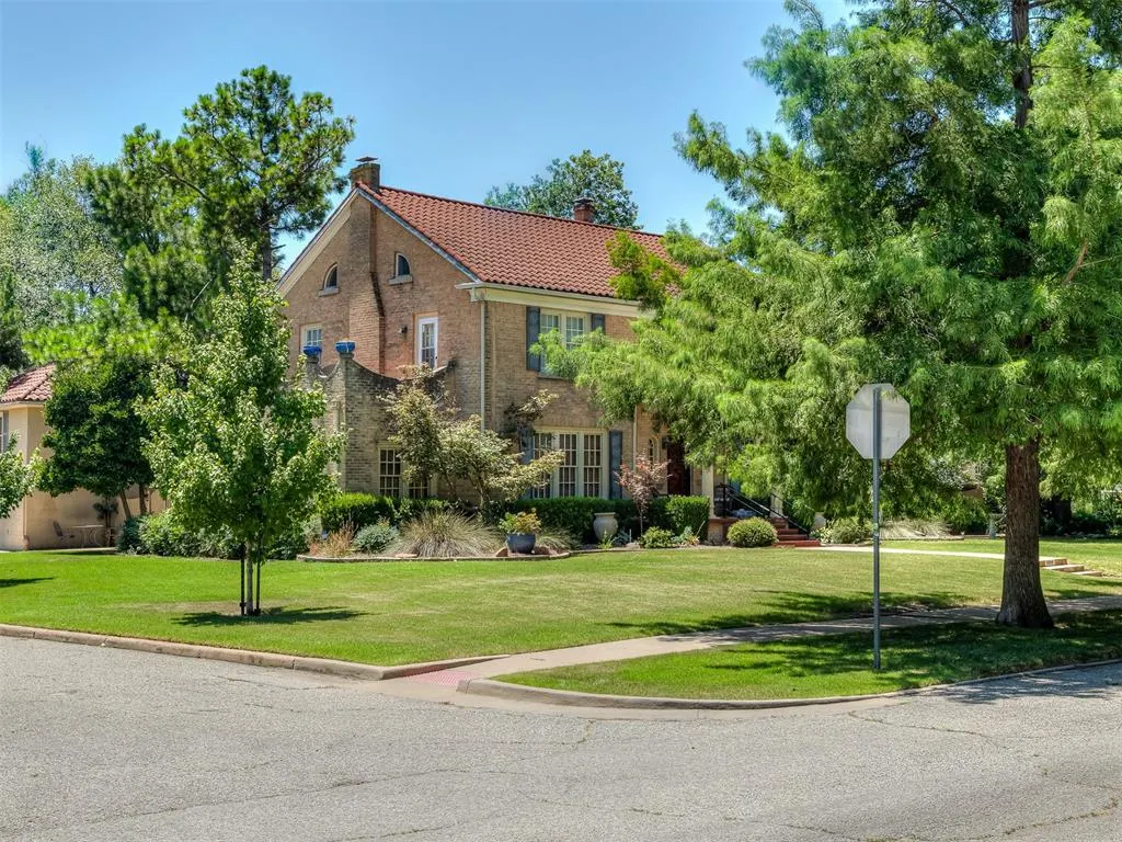 Photo 2 — 3300 NW 19th Street, Oklahoma City, OK 73107