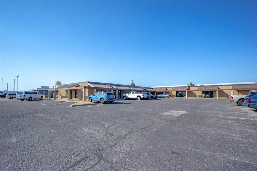 Photo 6 — 2278 Industrial Boulevard 119, Norman, OK 73069