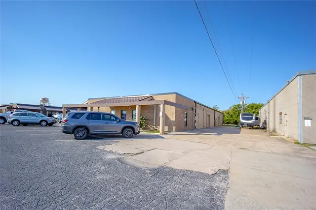 Photo 7 — 2278 Industrial Boulevard 119, Norman, OK 73069
