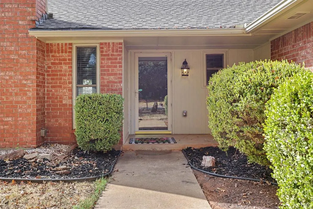 Photo 8 — 1908 Gray Fox Drive, Edmond, OK 73003