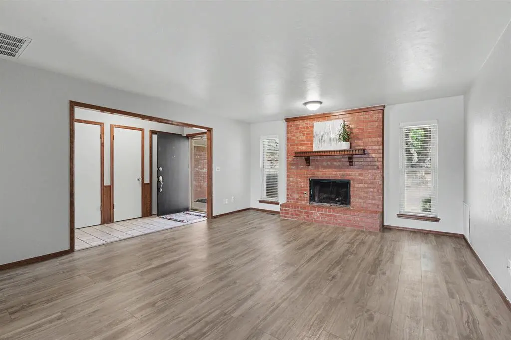 Photo 3 — 1908 Gray Fox Drive, Edmond, OK 73003