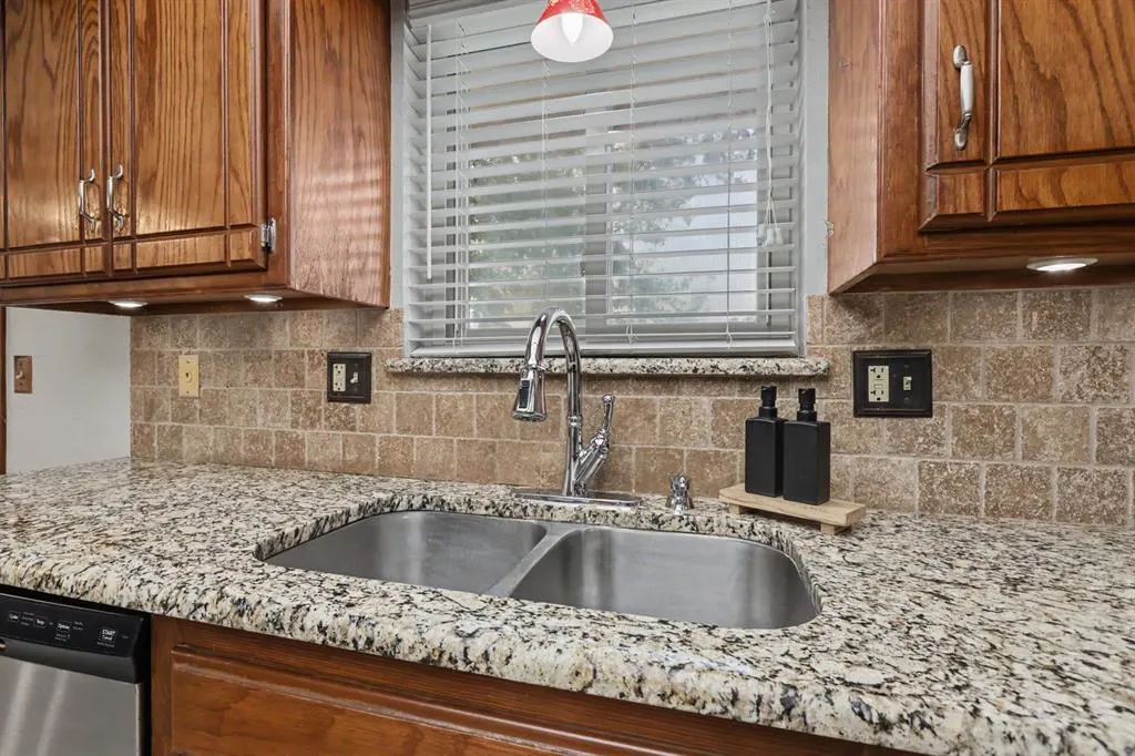 Photo 13 — 1908 Gray Fox Drive, Edmond, OK 73003