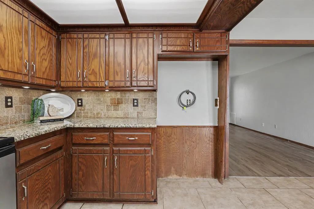 Photo 15 — 1908 Gray Fox Drive, Edmond, OK 73003
