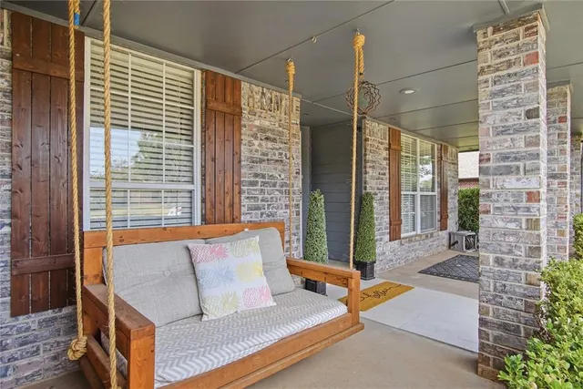 Photo 4 — 1109 Bradford Place, Edmond, OK 73012