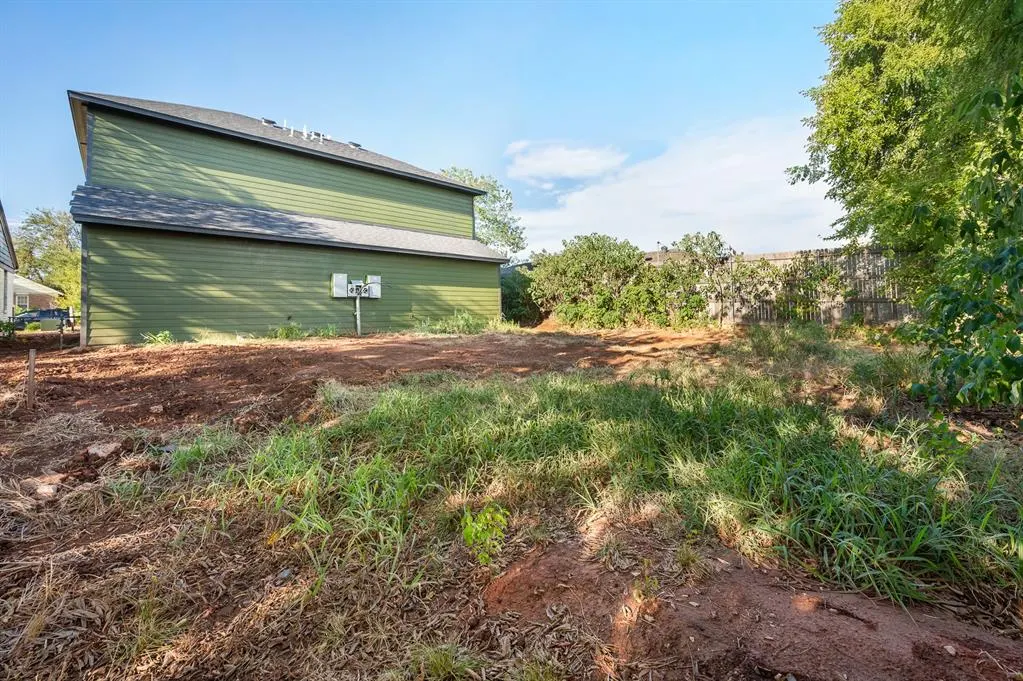 Photo 47 — 820 W 2nd Street, Edmond, OK 73003