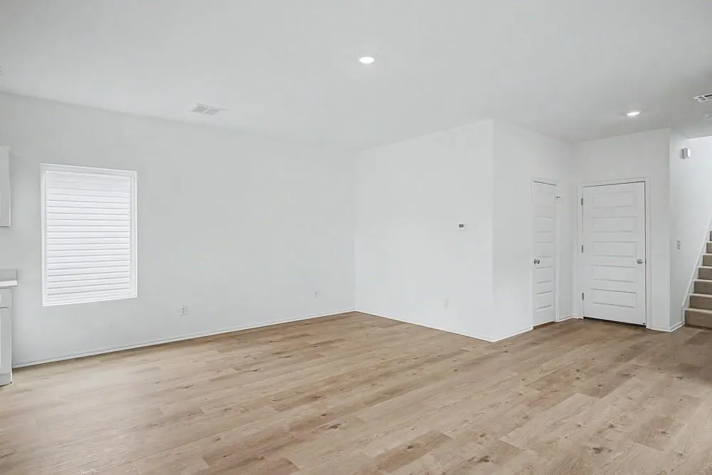 Photo 5 — 3516 Maggie Road, Mustang, OK 73064