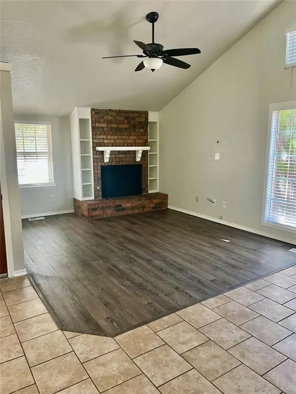Photo 3 — 2137 Goodrich Drive, Moore, OK 73170