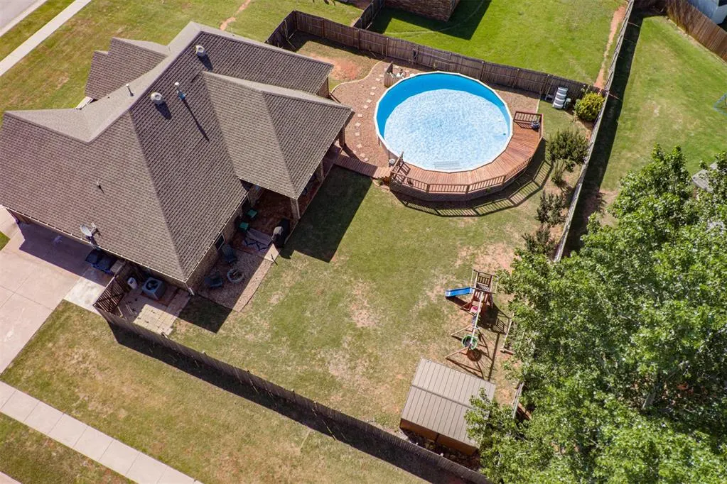 Photo 30 — 501 Cheltenham Trail, Blanchard, OK 73010