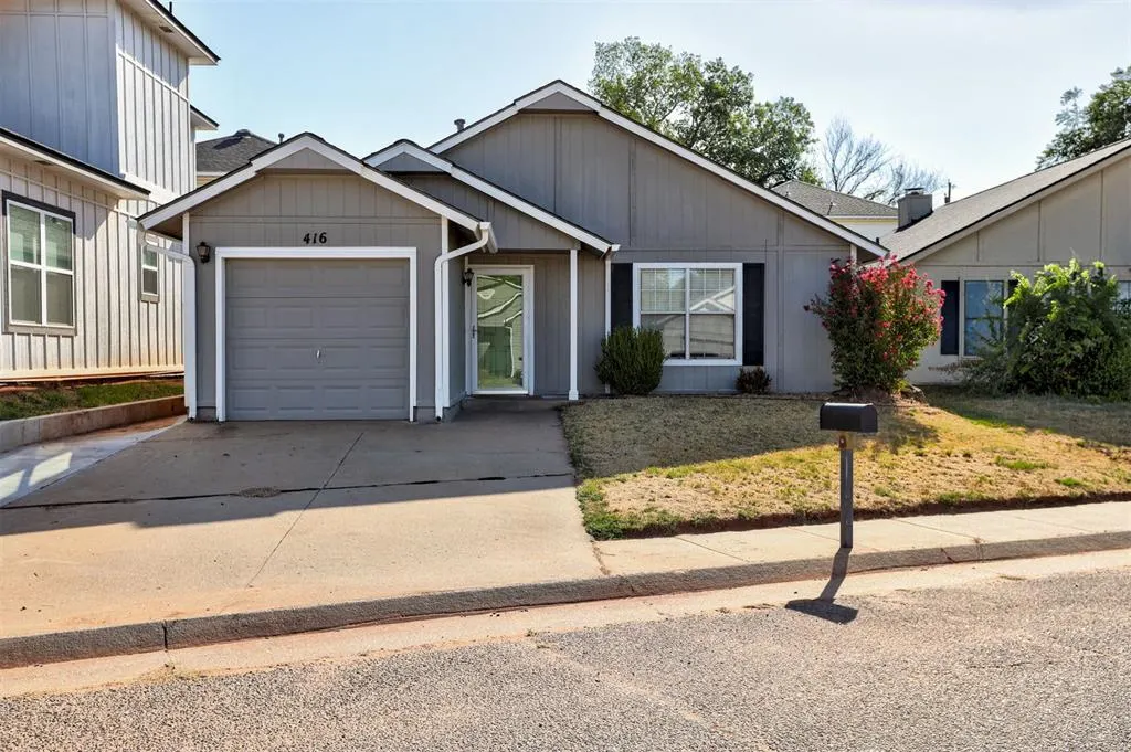 Front exterior — 416 Belmont Drive, Edmond, OK 73034