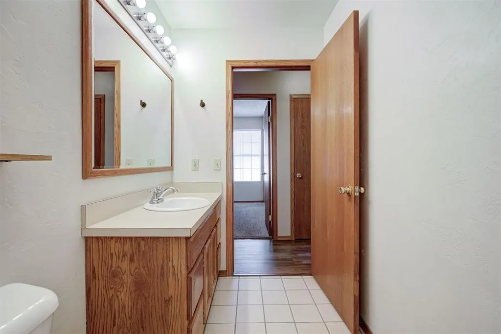 Photo 22 — 416 Belmont Drive, Edmond, OK 73034