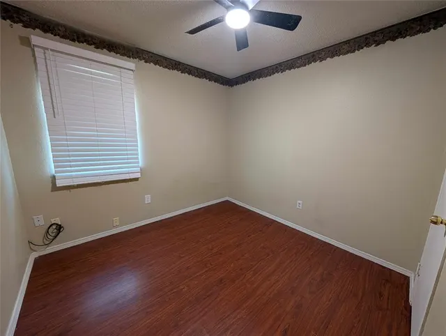 Photo 8 — 850 Greenvale Road, Oklahoma City, OK 73127