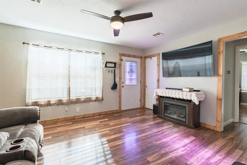 Photo 9 — 914 N Patchin Avenue, Shawnee, OK 74801
