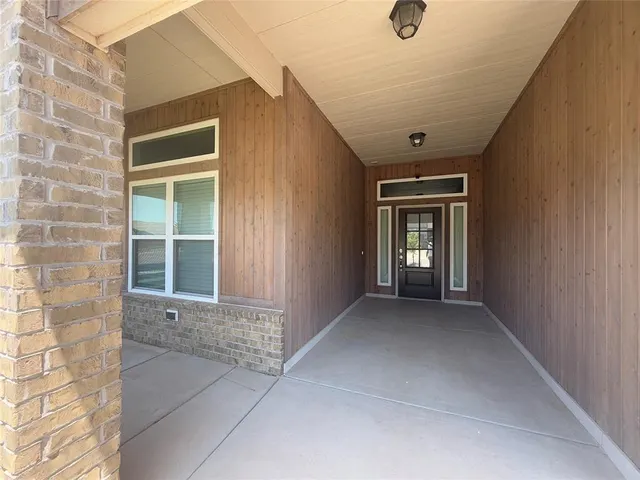 Photo 4 — 18808 Bajo Drive, Edmond, OK 73012