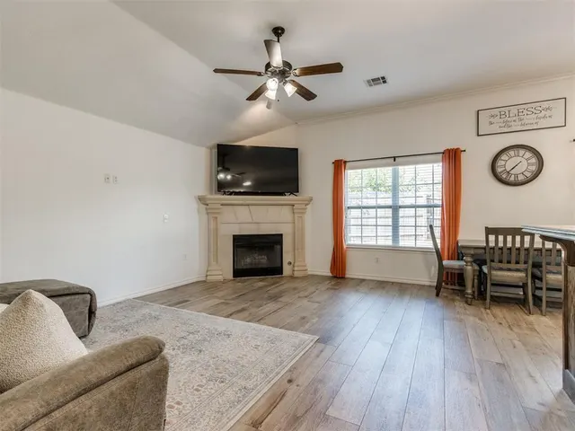 Photo 3 — 2137 Peacock Drive, Edmond, OK 73012