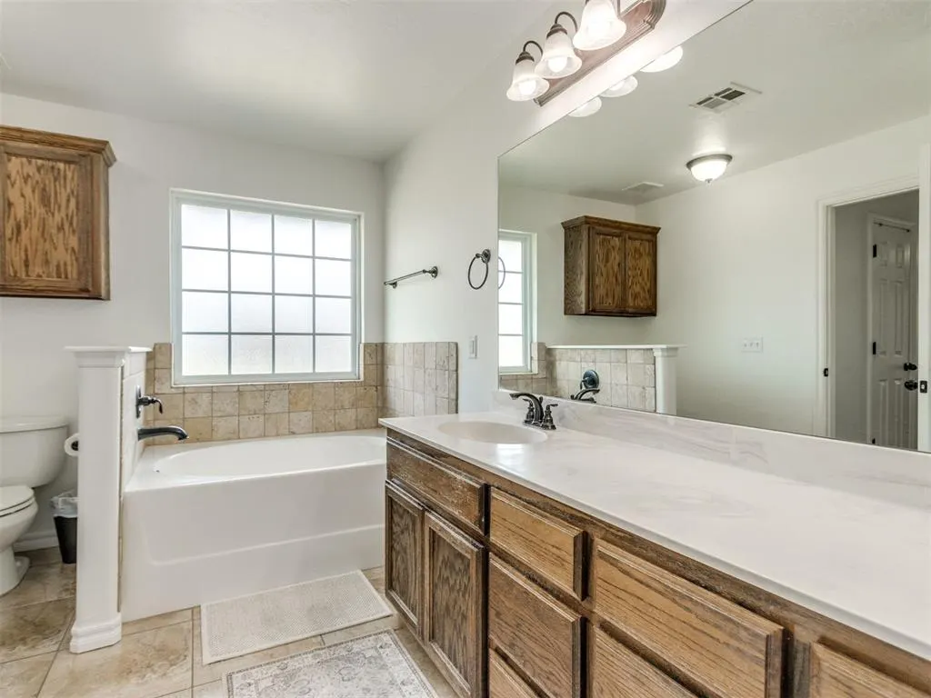 Photo 20 — 2137 Peacock Drive, Edmond, OK 73012