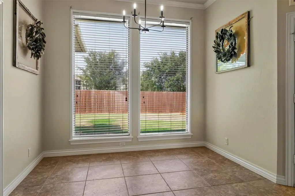 Photo 15 — 129 Bonaire Drive, Edmond, OK 73013