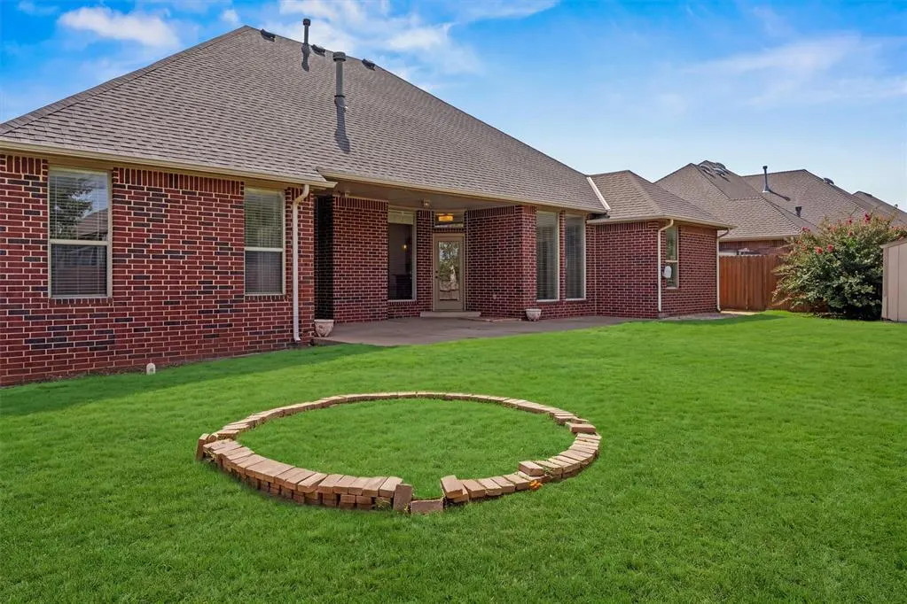 Photo 38 — 129 Bonaire Drive, Edmond, OK 73013