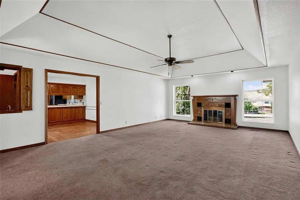 Photo 7 — 6 Pebble Creek Road, Norman, OK 73072