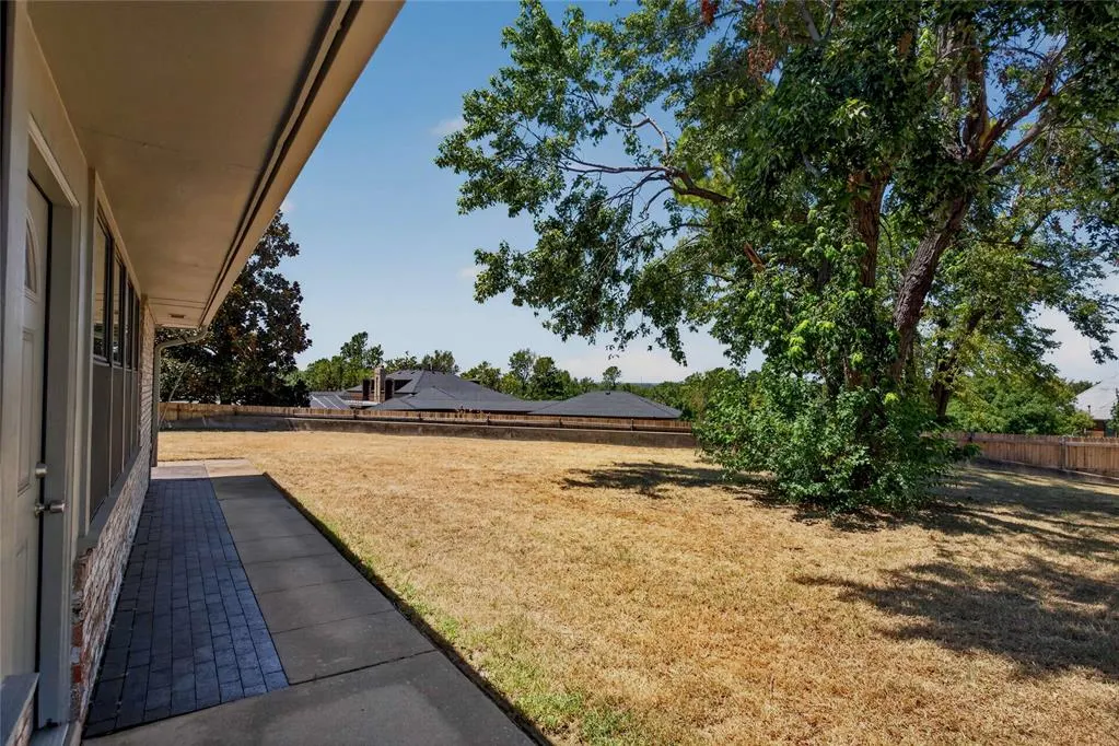 Photo 29 — 6 Pebble Creek Road, Norman, OK 73072