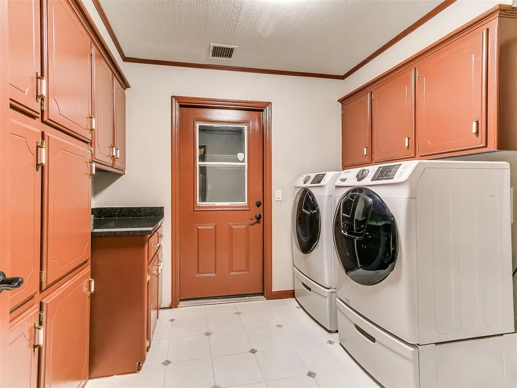 Photo 30 — 11700 Shasta Lane, Oklahoma City, OK 73162