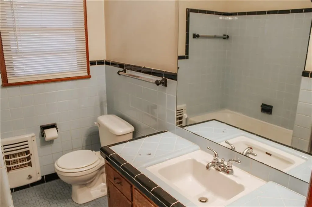 Photo 6 — 714 Elmwood Drive, Norman, OK 73072