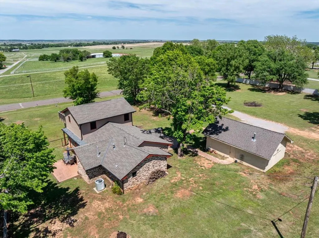 Photo 11 — 14940 E County Road 1520, Lindsay, OK 73052
