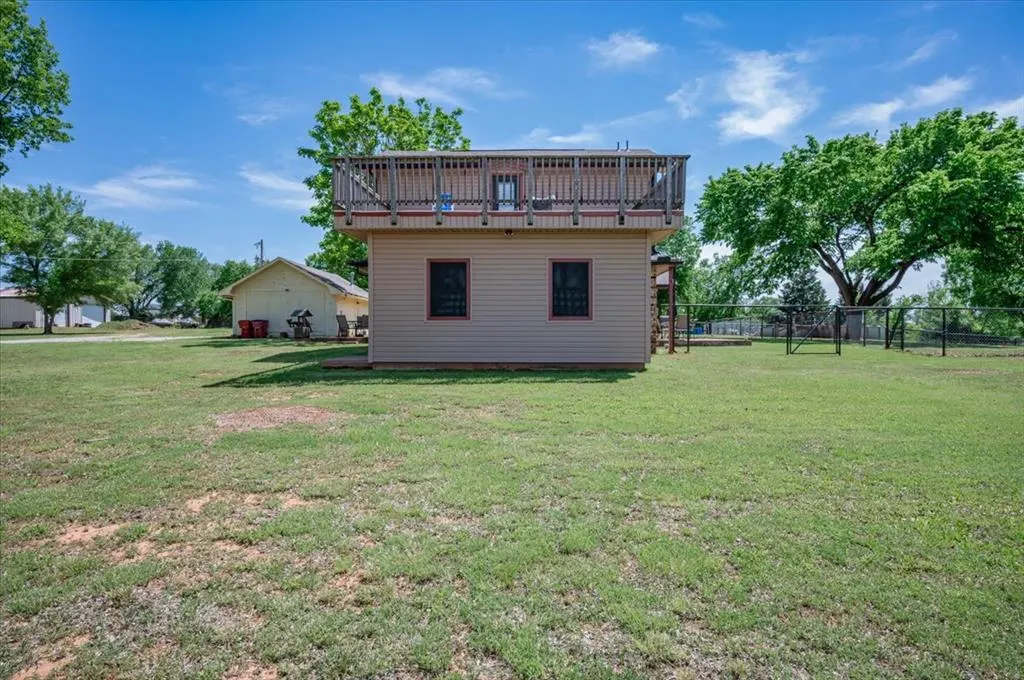 Photo 13 — 14940 E County Road 1520, Lindsay, OK 73052