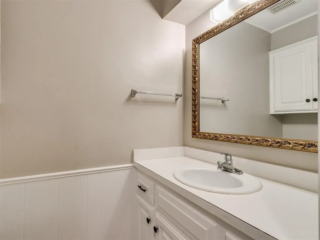 Photo 17 — 2608 Linden Avenue, Norman, OK 73072