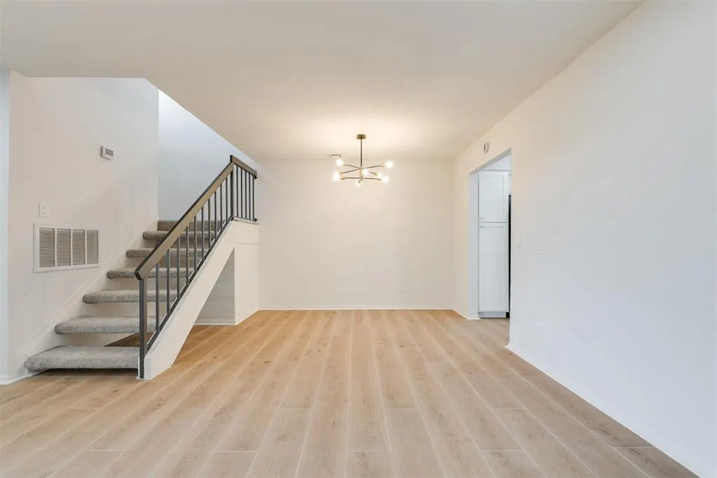 Photo 8 — 2717 Indian Creek Boulevard, Oklahoma City, OK 73120