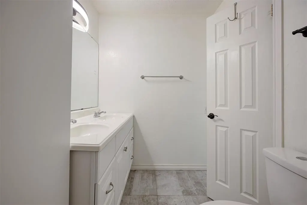 Photo 28 — 8801 Oakridge Drive, Midwest City, OK 73110